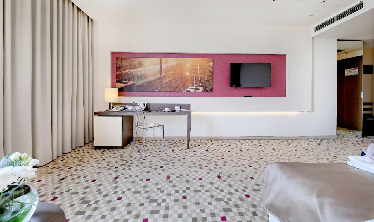 Hotel رشيشوف المظهر الخارجي الصورة