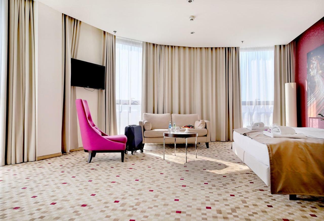 Hotel رشيشوف المظهر الخارجي الصورة